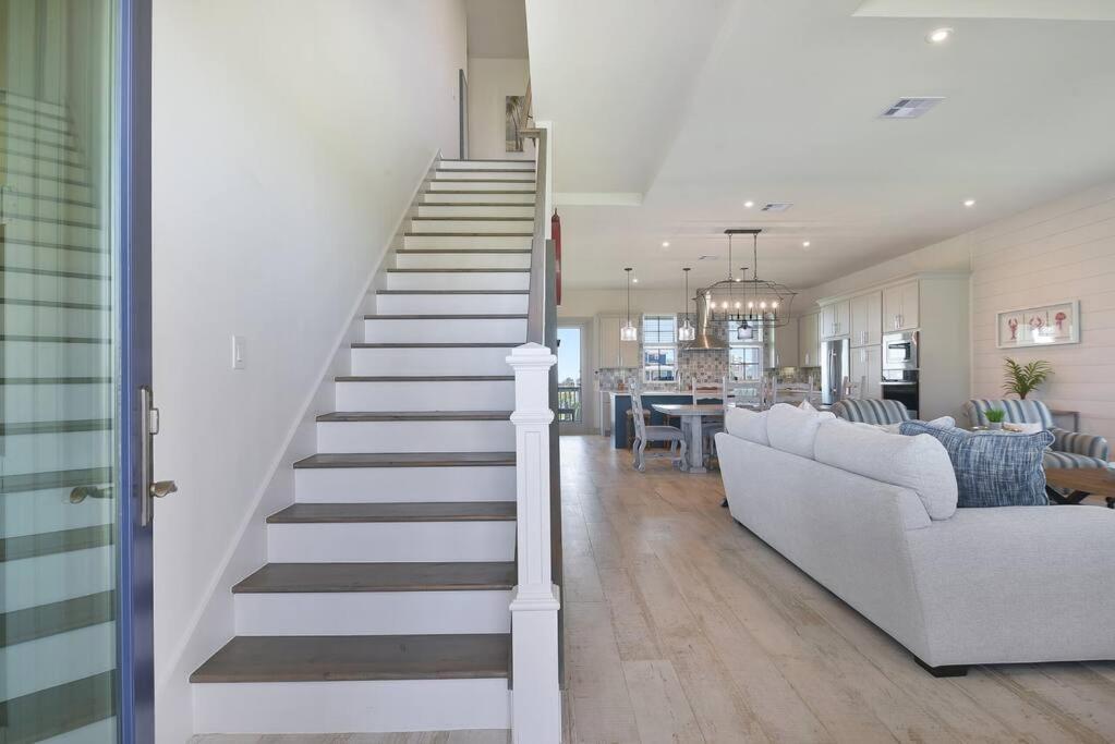 Ferienhaus Rise And Shine House With Ocean Views And Pointe West Pools