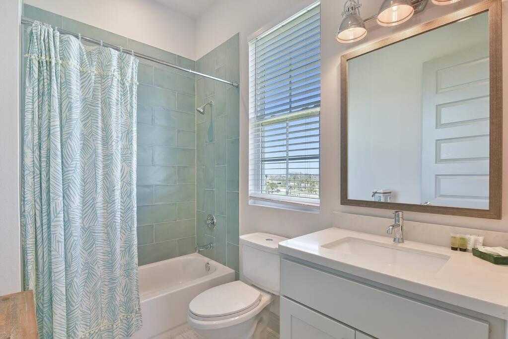 Ferienhaus Rise And Shine House With Ocean Views And Pointe West Pools *