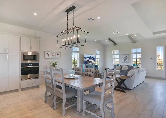 Rise And Shine Beach House With Ocean Views And Pointe West Resort Pools